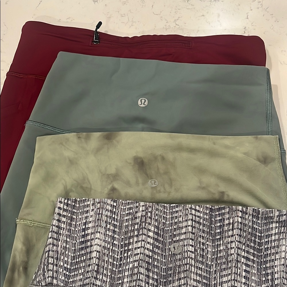 Lululemon Leggings Set - Red, Green, Tie-Dye, grey & White size 6 cropped/capri